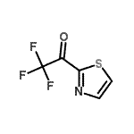 CAS 登录号：174824-75-0， 2,2,2-三氟-1-(1,3-噻唑-2-基)乙酮
