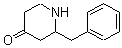 CAS 登录号：193469-44-2， 2-(苯基甲基)-4-哌啶酮