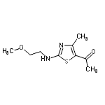 CAS 登录号：794571-76-9， 1-{2-[(2-甲氧基乙基)氨基]-4-甲基-1,3-噻唑-5-基}乙酮
