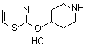 4-(2-Thiazolyloxy)piperidine hydrochloride molecular structure (CAS 1185314-68-4)