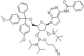 N-[7-[5-O-[Bis(4-methoxyphenyl)phenylmethyl]-3-O-[[bis(1-methylethyl)amino](2-cyanoethoxy)phosphino]-2-O-[(1,1-dimethylethyl)dimethylsilyl]-beta-D-ribofuranosyl]-7H-pyrrolo[2,3-d]pyrimidin-4-yl]benzamide molecular structure (CAS 144994-95-6)